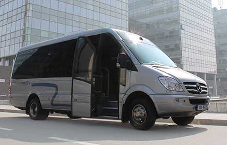 Mercedes Benz Sprinter 19+1